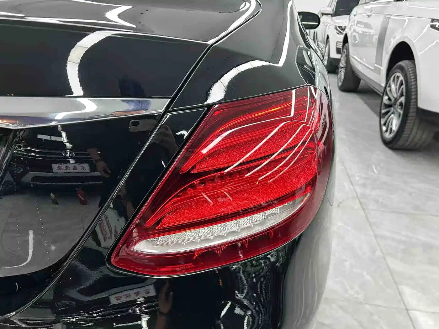 Mercedes-Benz E-Class 2018 E 200 Sport 4MATIC фото 23