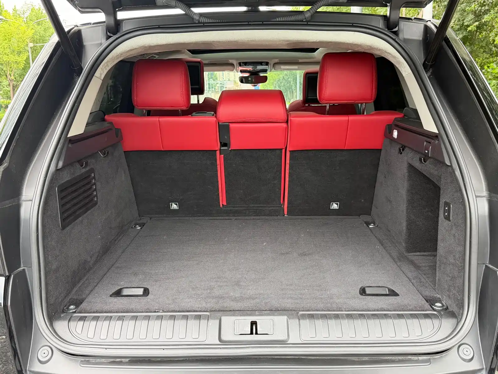 Фото 30 - Land Rover Range Rover Sport