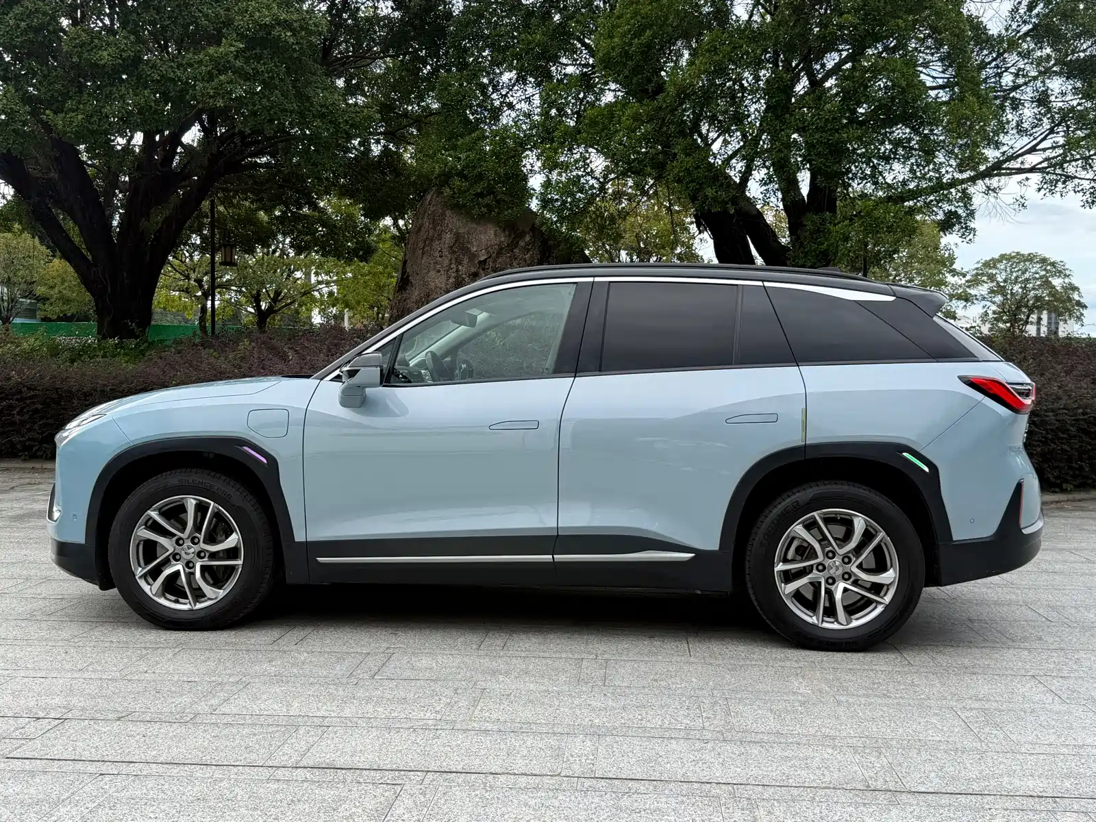 Фото 10 - NIO ES6