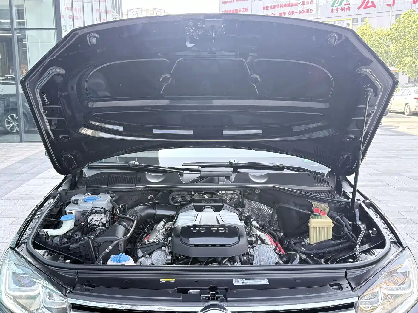 Volkswagen Touareg 2017 3.0TSI Explorer Edition фото 20