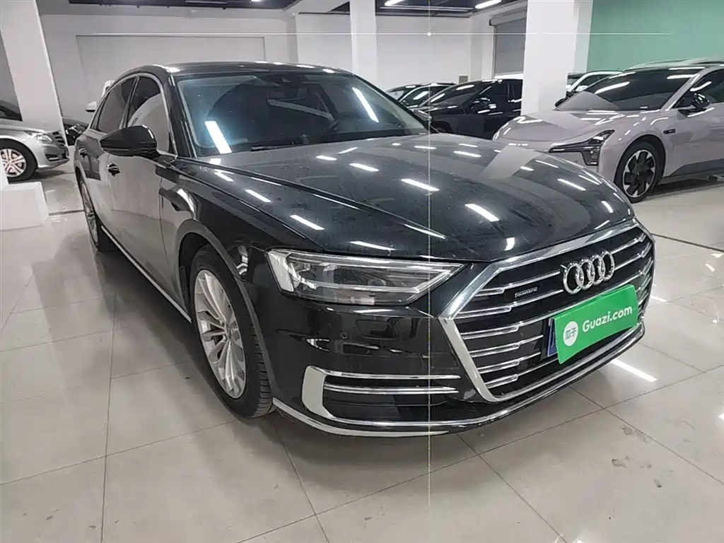 Audi A8 2021 A8L 50 TFSI quattro Comfort фото 4