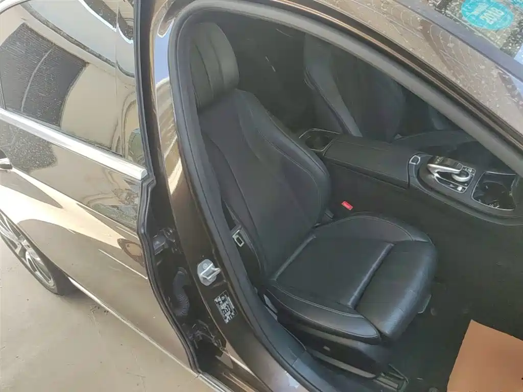 Mercedes-Benz E-Class 2017 E 200 L 4MATIC фото 25