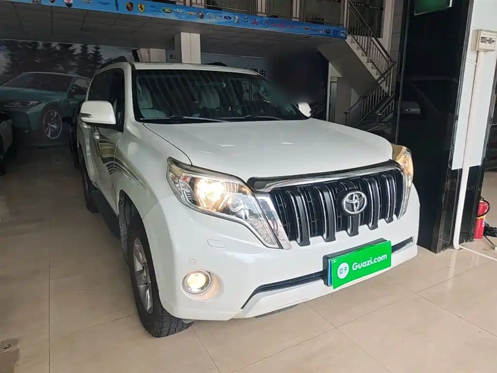 Toyota Prado 2016 2.7L Auto Luxury Edition фото 4