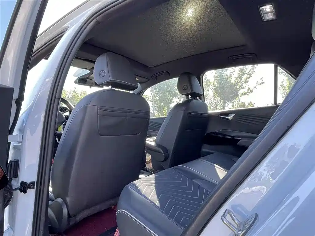 Volkswagen ID.3 2023 Ultimate Smart Edition фото 4