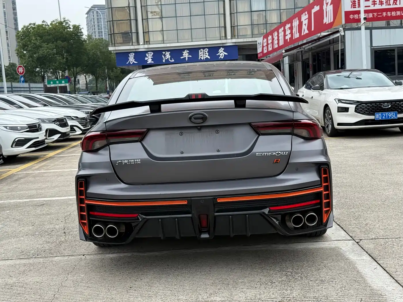 GAC Trumpchi Trumpchi Emkoo 2022 270T DCT J16 R-style Track Edition фото 5