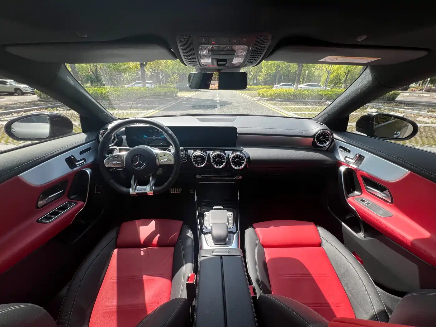 Mercedes-Benz CLA AMG 2022 AMG CLA 35 4MATIC фото 9