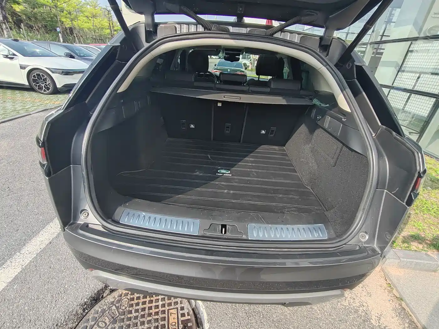 Land Rover Range Rover Velar 2019 250PS фото 14