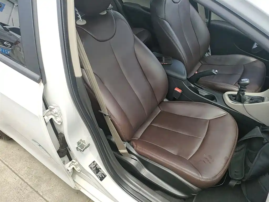Buick Excelle 2017 15N Manual Progressive фото 25