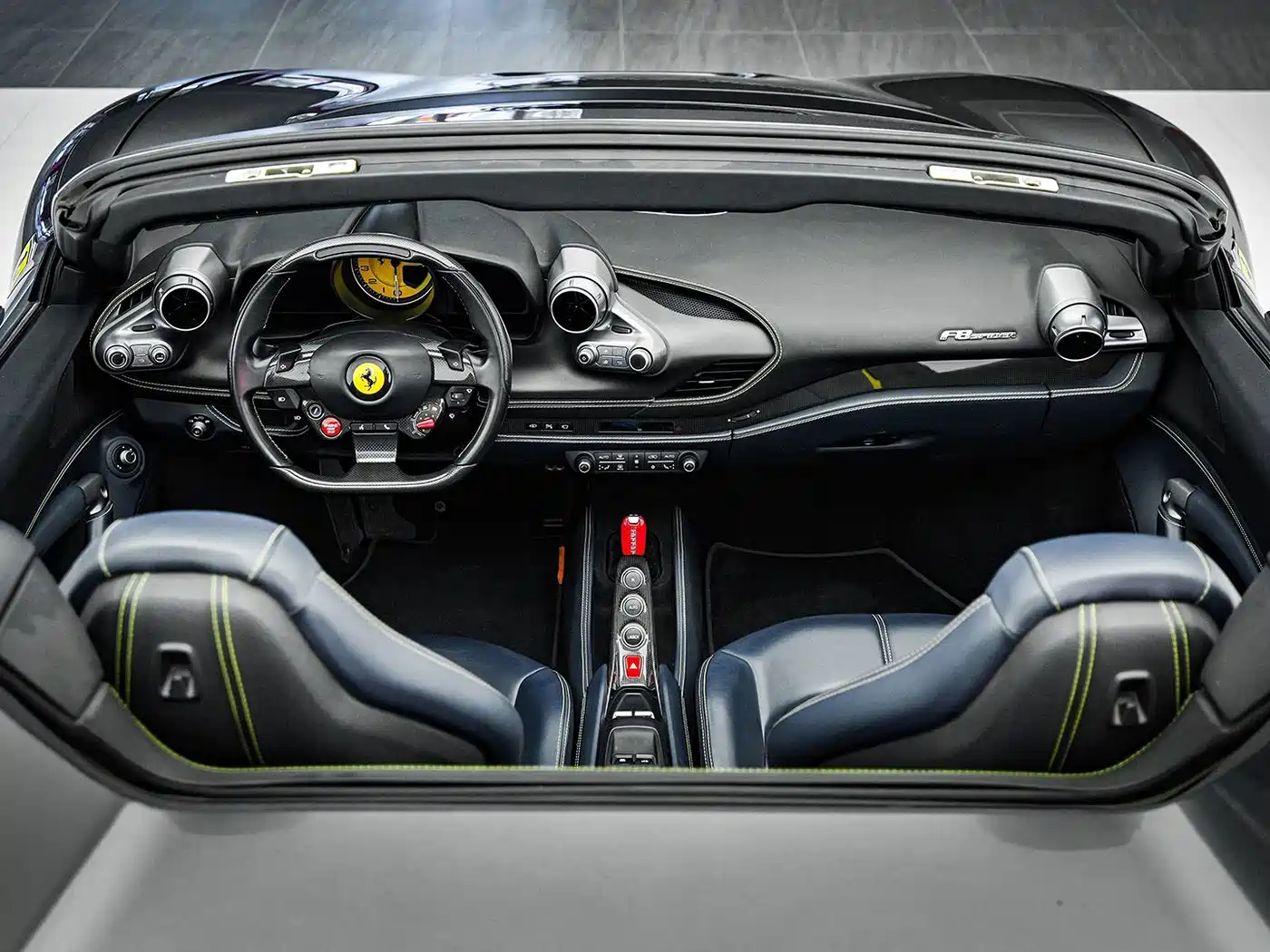 Ferrari F8 2023 2020 Spider 3.9T V8