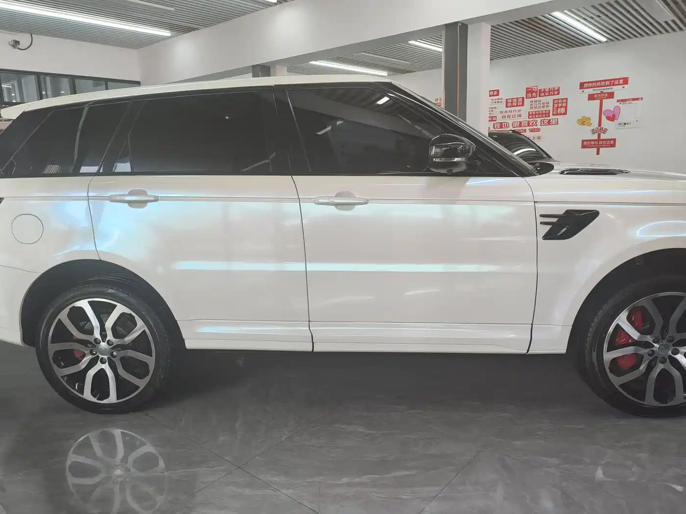Land Rover Range Rover Sport 2015 3.0 SDV6 HSE фото 15