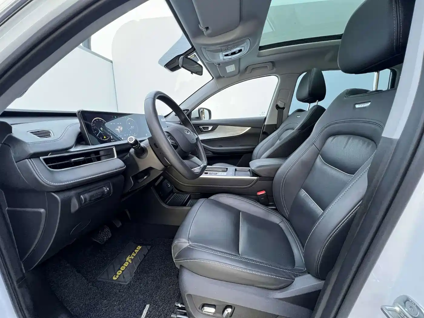 Chery Tiggo 7 PLUS 2022 2022 Model 1.5T CVT Luxury+