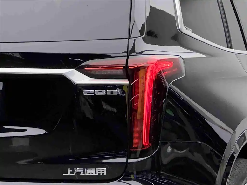 Cadillac XT6 2021 28T 6-Seater Luxury фото 18