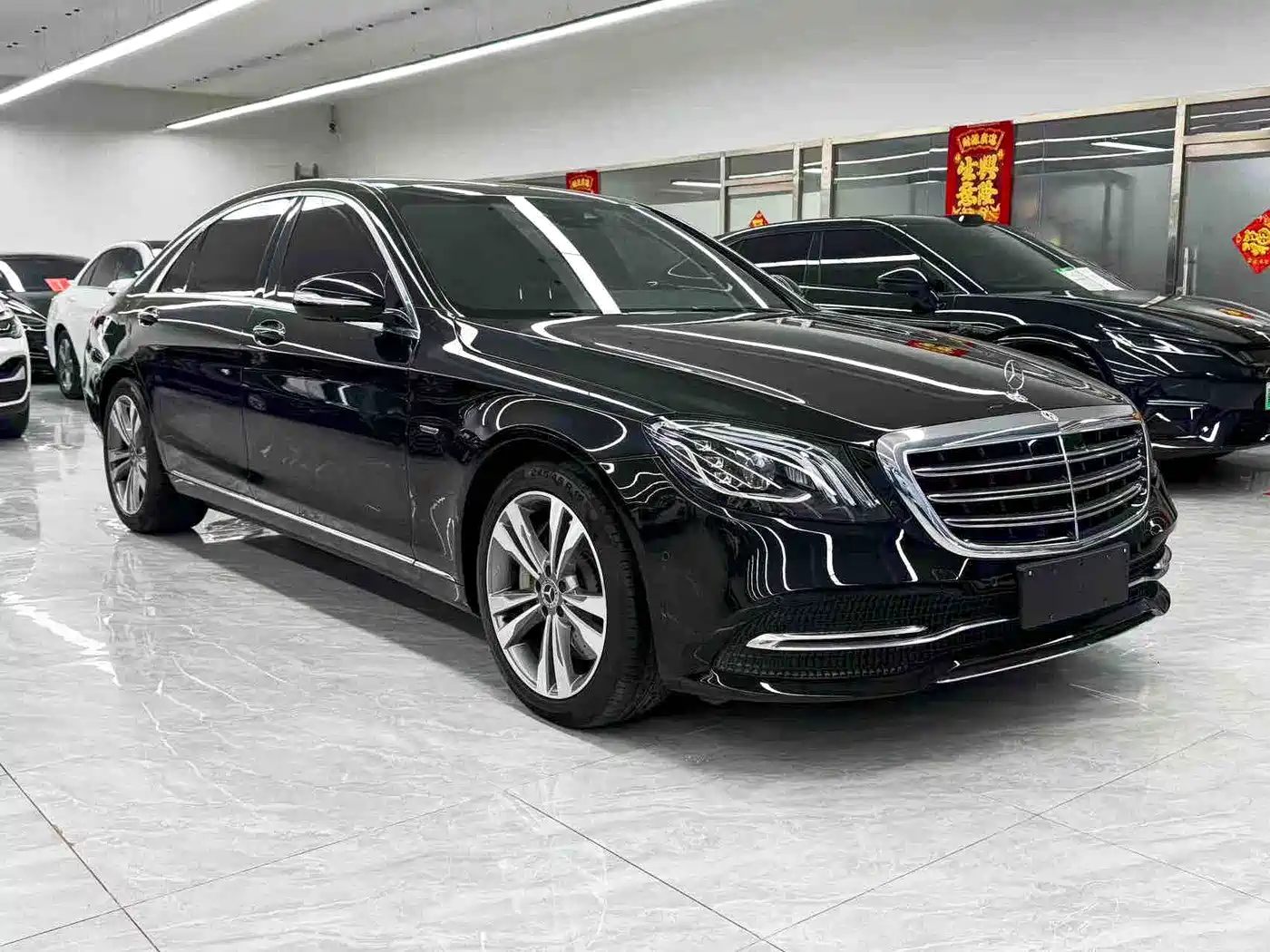 Mercedes-Benz S-Class 2020 S 350 L Premium Edition Collector's Version фото 3