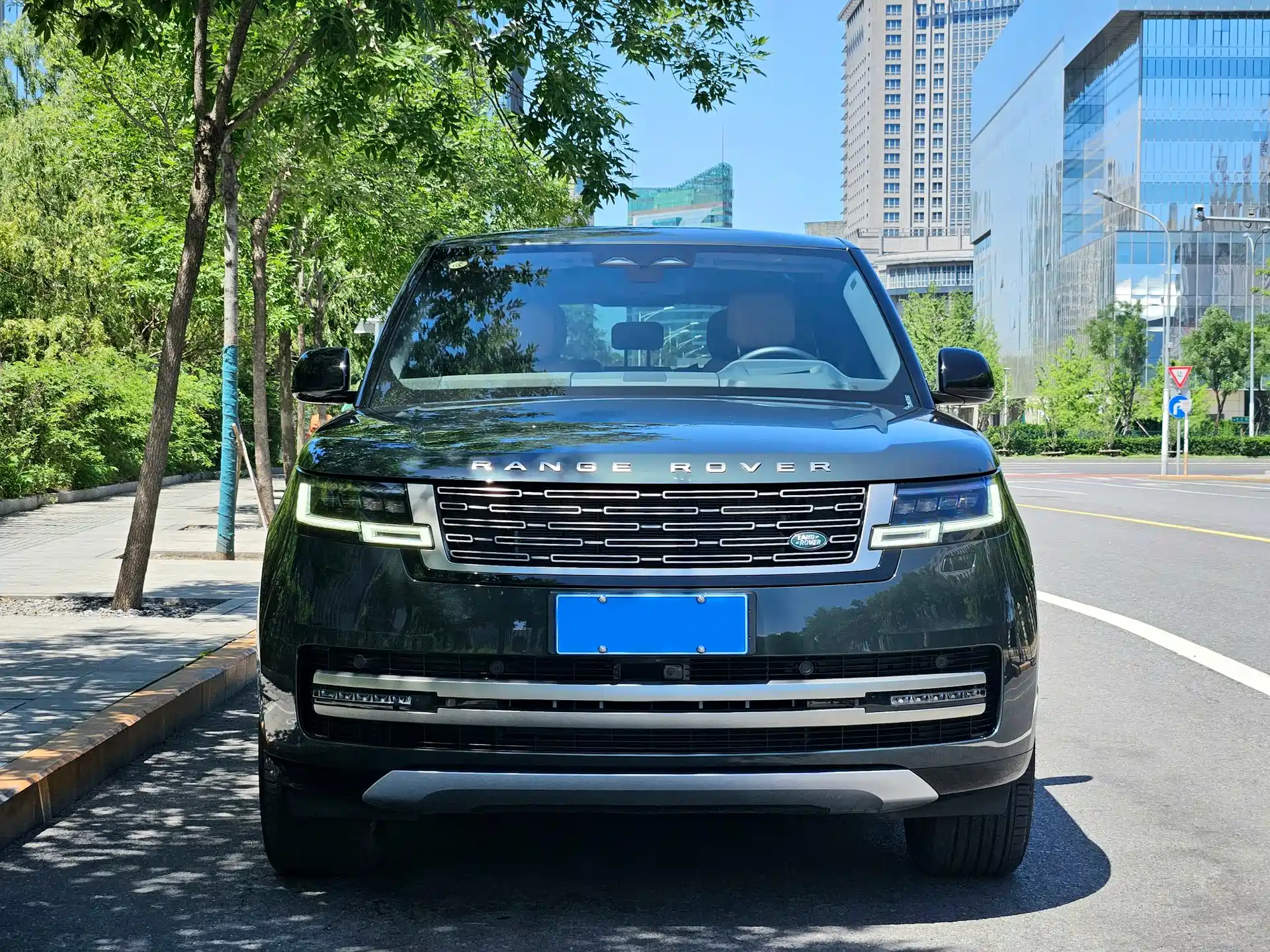 Фото 4 - Land Rover Range Rover