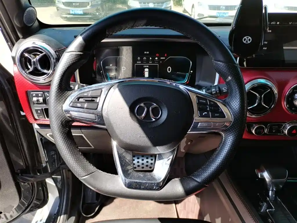 BAIC ORV Beijing Offroad BJ40 2018 PLUS 2.3T Auto 4WD Premium Edition China V фото 11