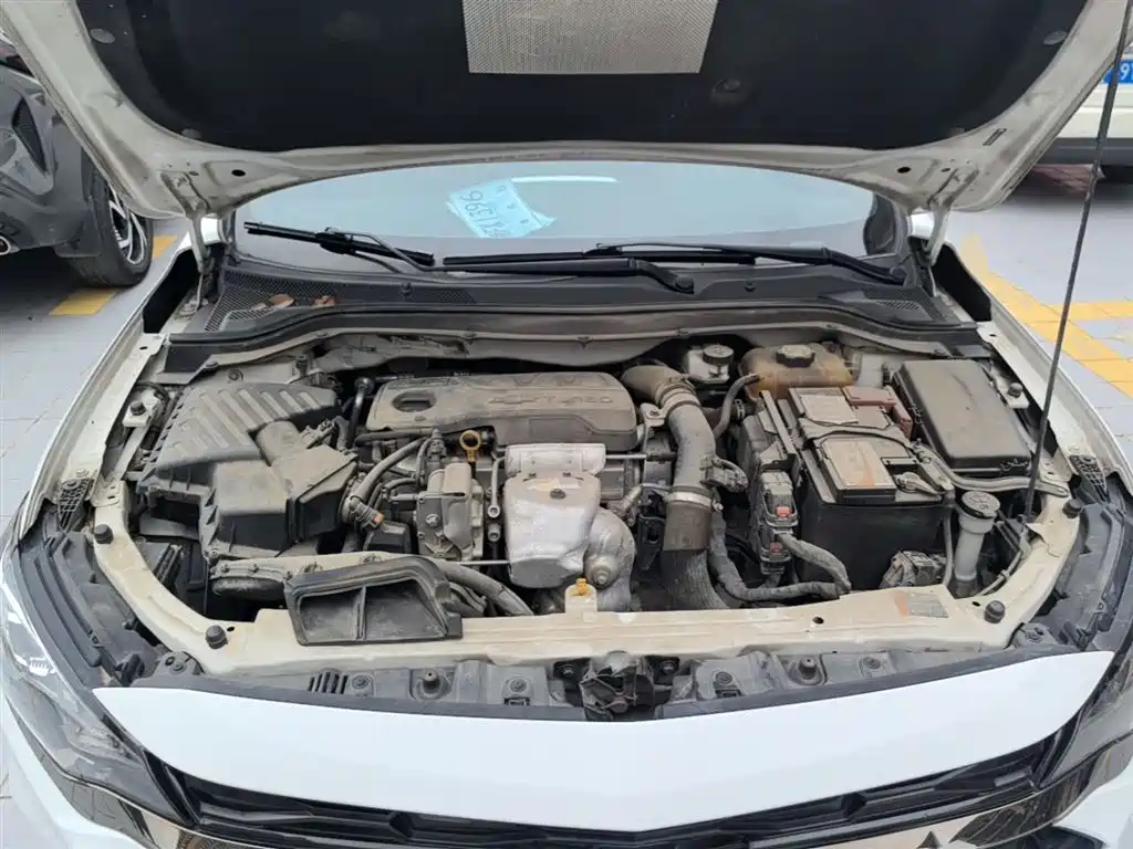 Chevrolet Monza 2019 RS 330T Auto Smooth Edition China VI фото 20