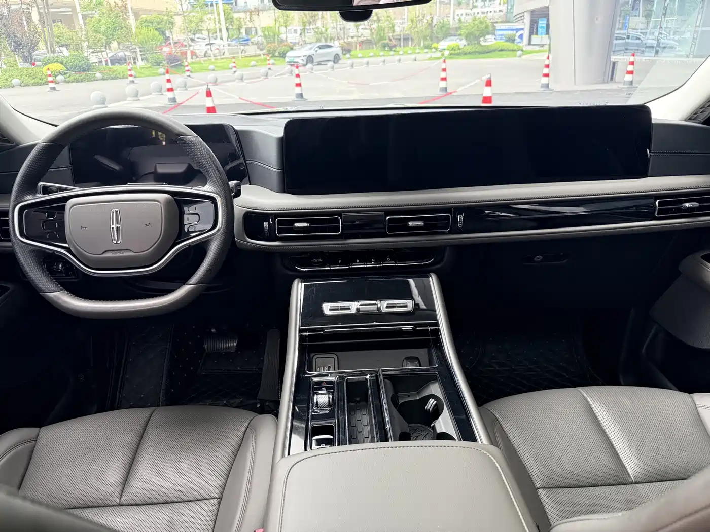 Lincoln Aviator 2025 2024 3.0T V6 AWD Elegance Edition 6-Seater