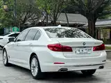 صورة 15 - BMW 5 Series