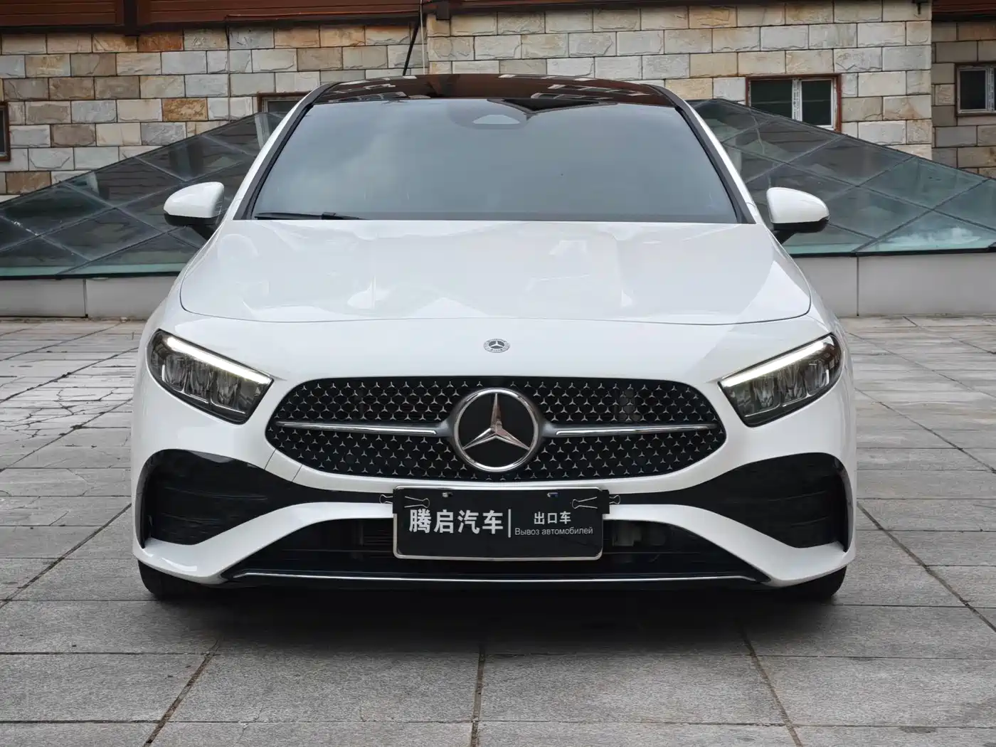 Mercedes-Benz A-Class 2023 A 180 L фото 2