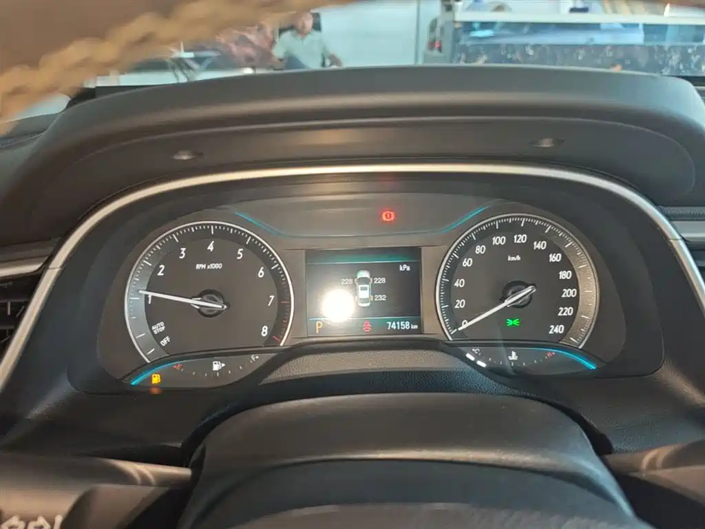Buick Excelle 2019 18T Auto Connected Elite China VI фото 12