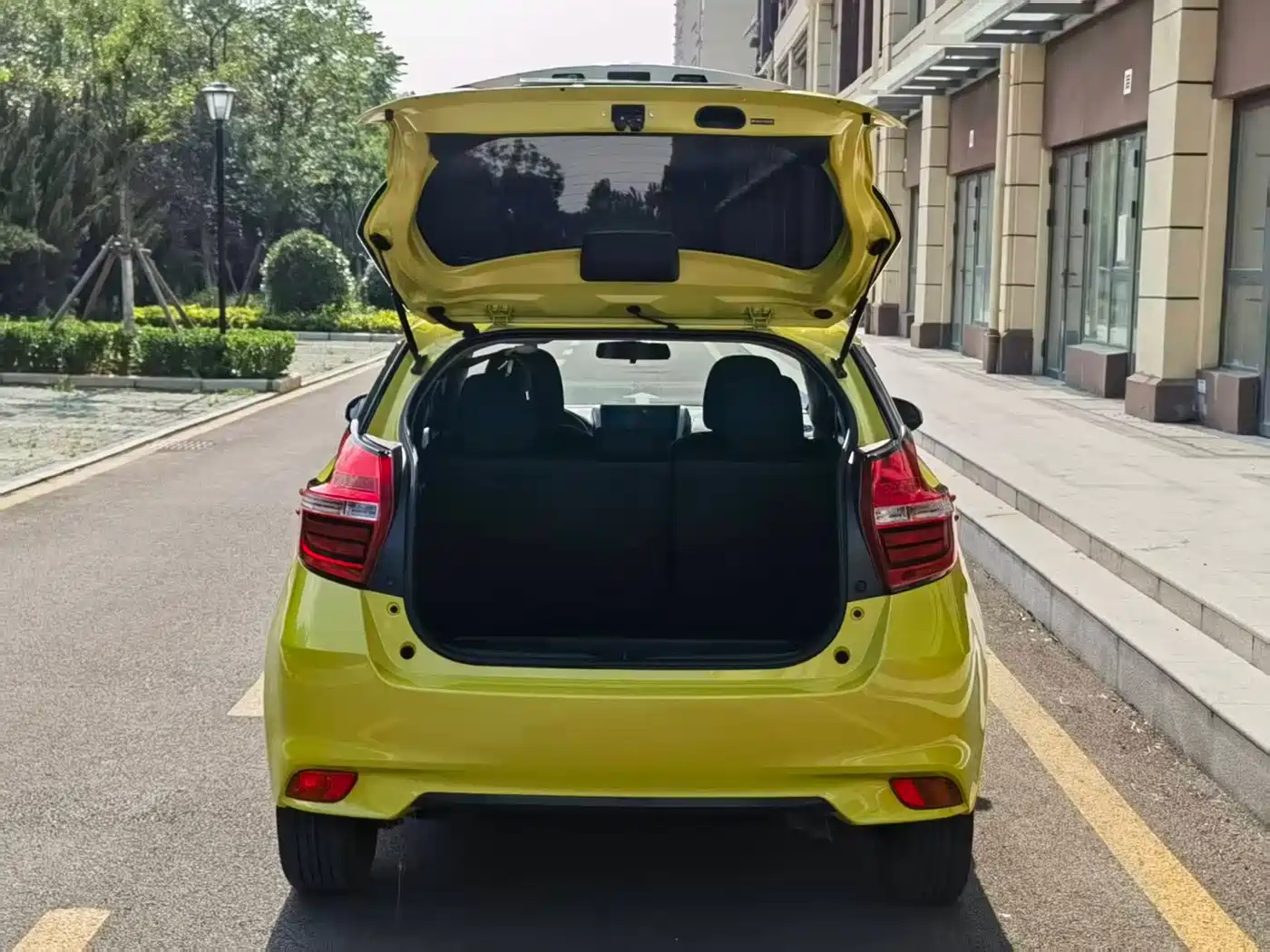 Toyota YARiS L Zhi Xuan 2019 1.5E CVT MeiDong Edition China VI фото 14