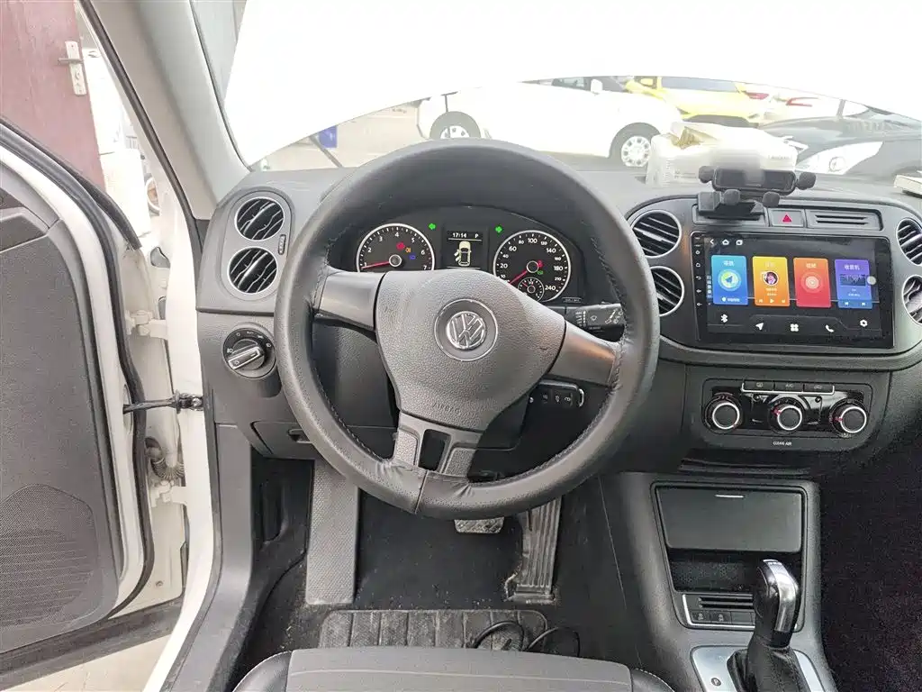 Volkswagen Tiguan 2016 280TSI Automatic 2WD Silk Road Fashion Edition фото 11
