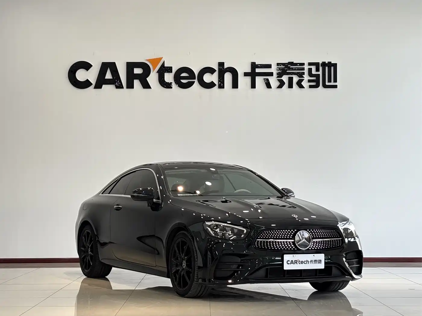 Mercedes-Benz E-Class (Import) 2023 E 260 Coupe фото 3