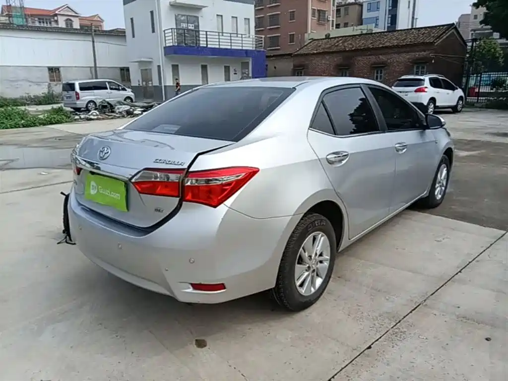 Toyota Corolla 2017 Facelift 1.6L S-CVT GL фото 7