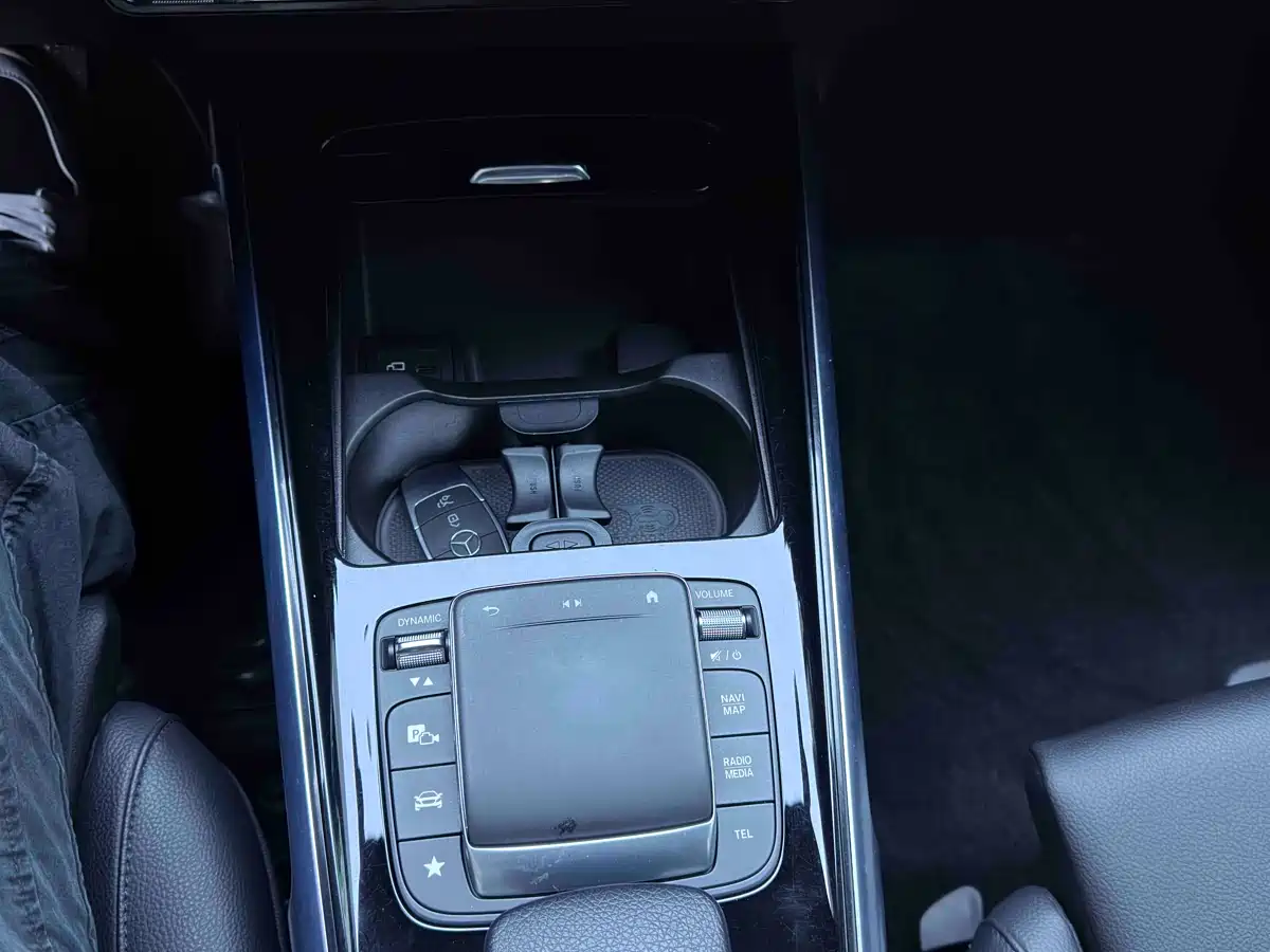 Mercedes-Benz GLB 2020 GLB 180 Dynamic фото 14