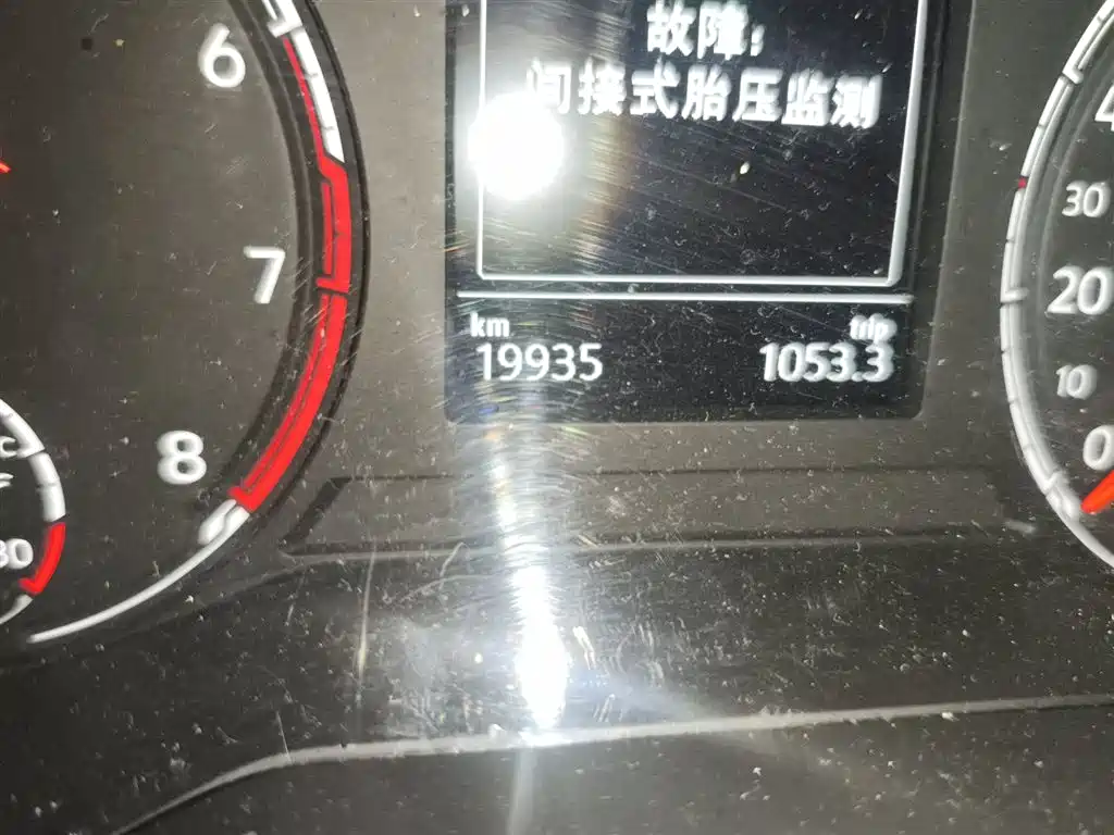Volkswagen T-Cross 2021 1.5L Auto Trend Edition фото 8