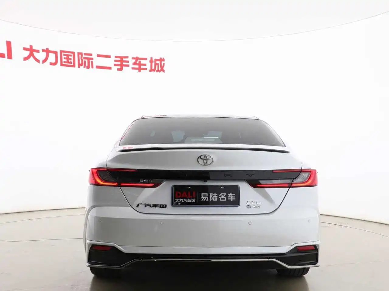 Toyota Camry 2024 Model Dual Hybrid 2.0HXS Sport Plus Edition фото 16