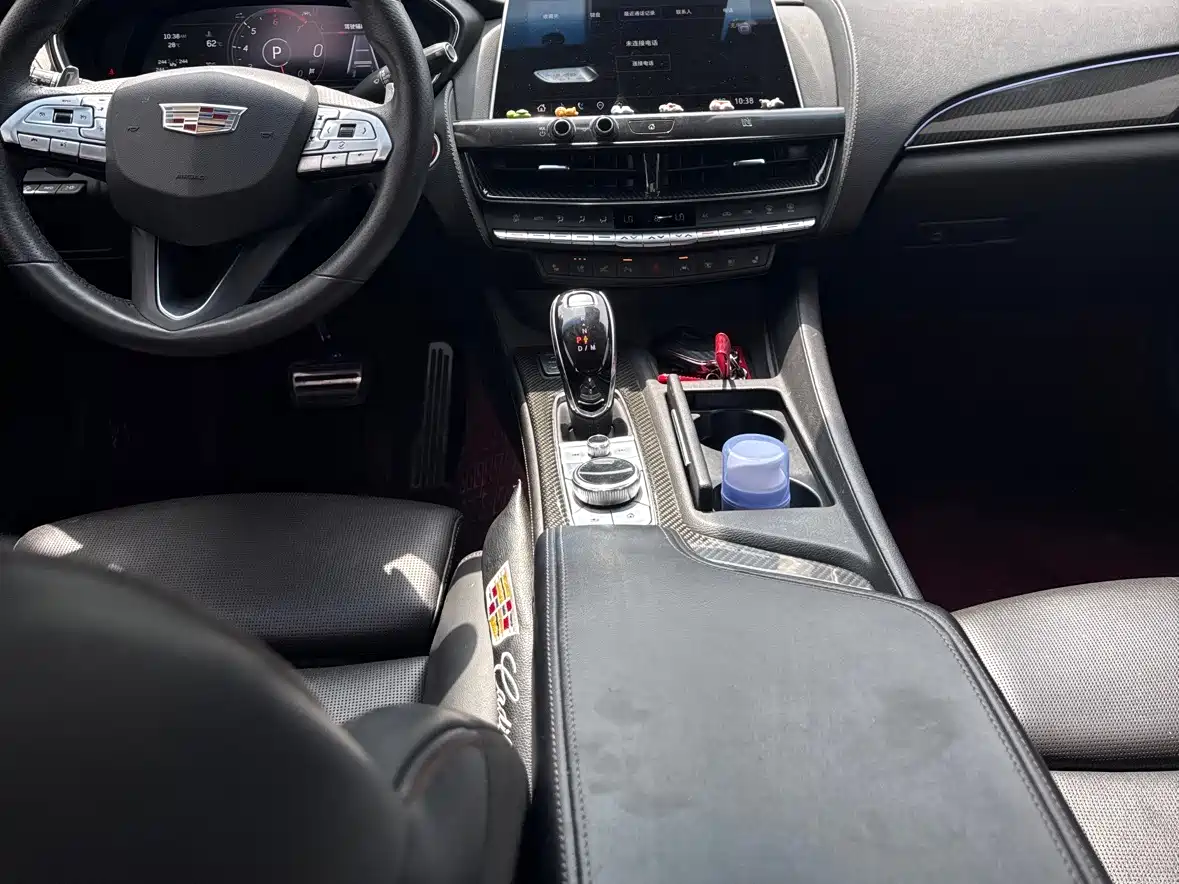 Cadillac CT5 2021 28T Platinum Sport фото 10