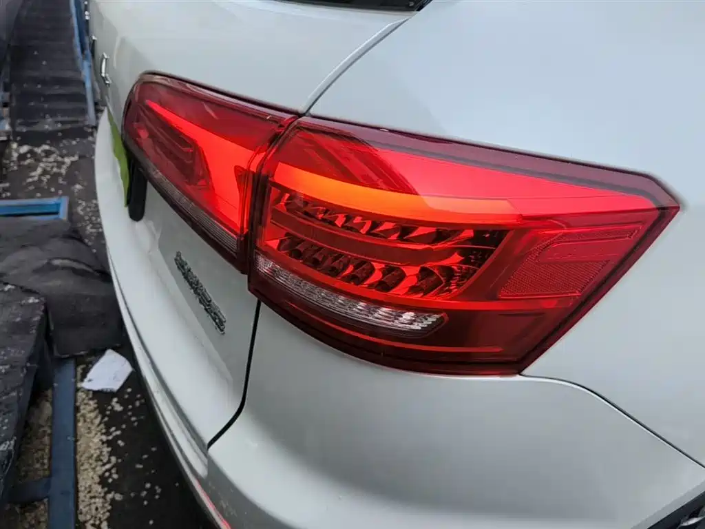 Haval H7 2017 Red Label H7 2.0T Automatic Luxury Model фото 8