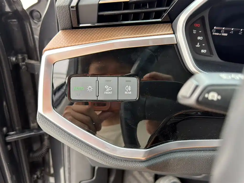Audi Q3 2023 35 TFSI Fashion Elegance (1.4T) фото 9