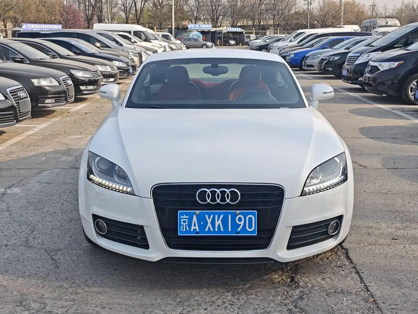 Audi TT 2011 TT Coupe 2.0TFSI фото 2