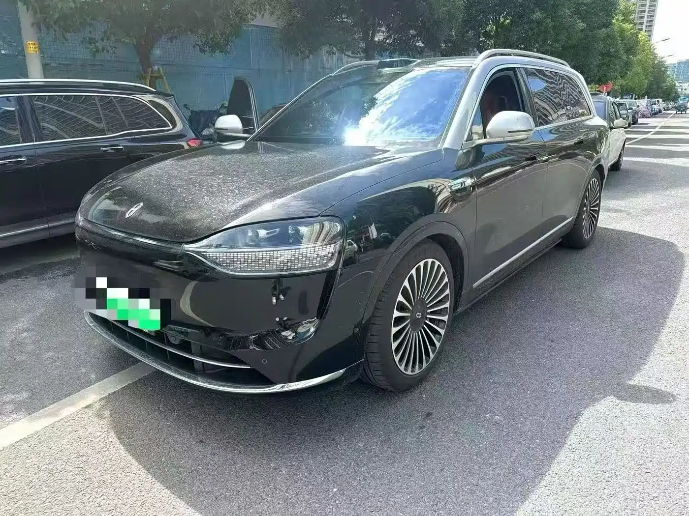 AITO Wenjie AITO M9