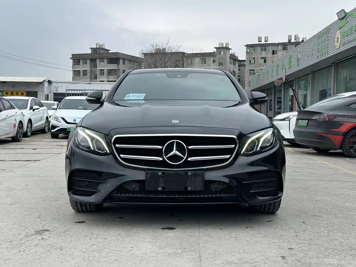 Mercedes-Benz E-Class 2017 E 200 Sport 4MATIC фото 3