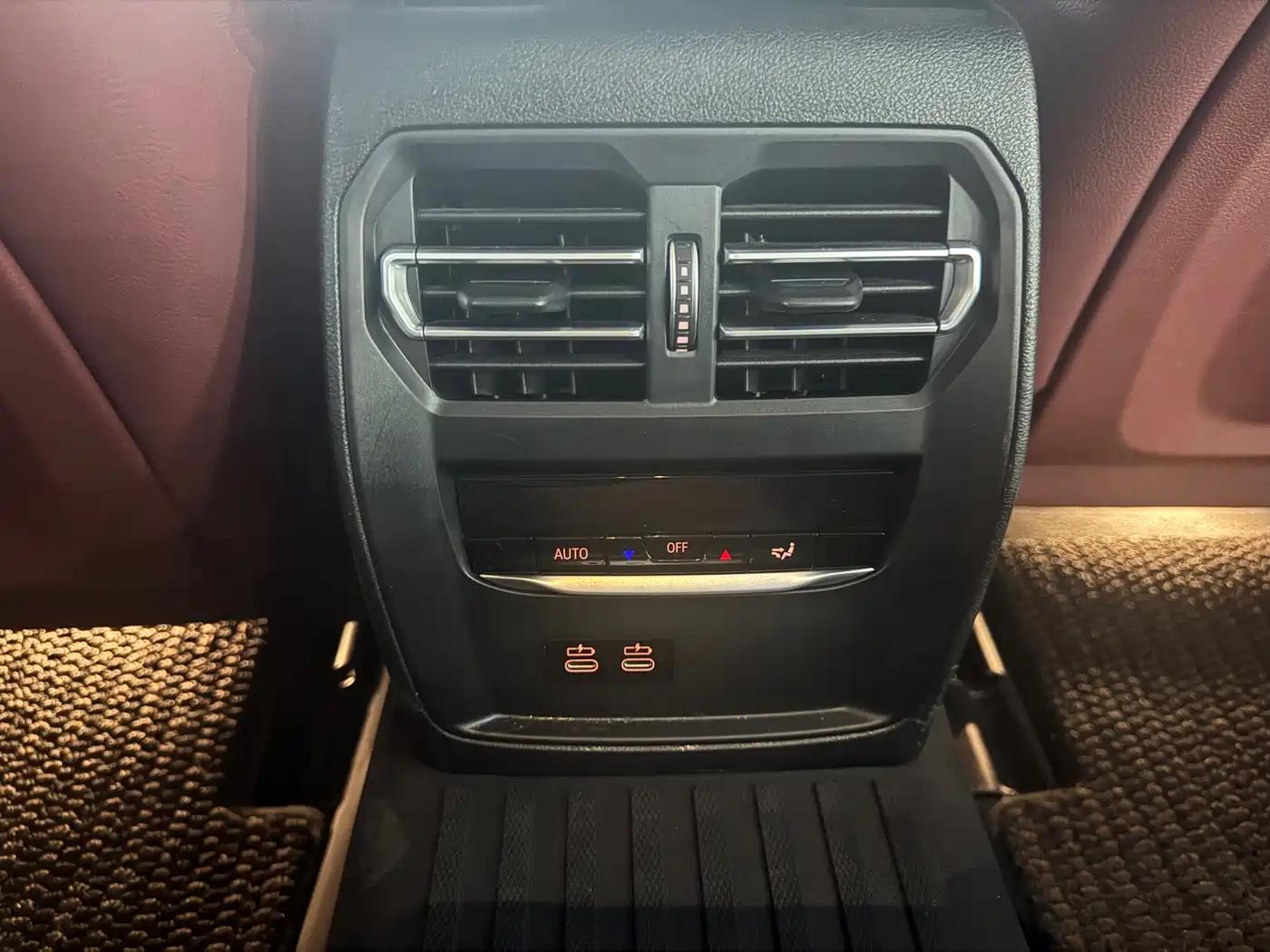 BMW i3 2023 eDrive 40 L Shadowline Package фото 15