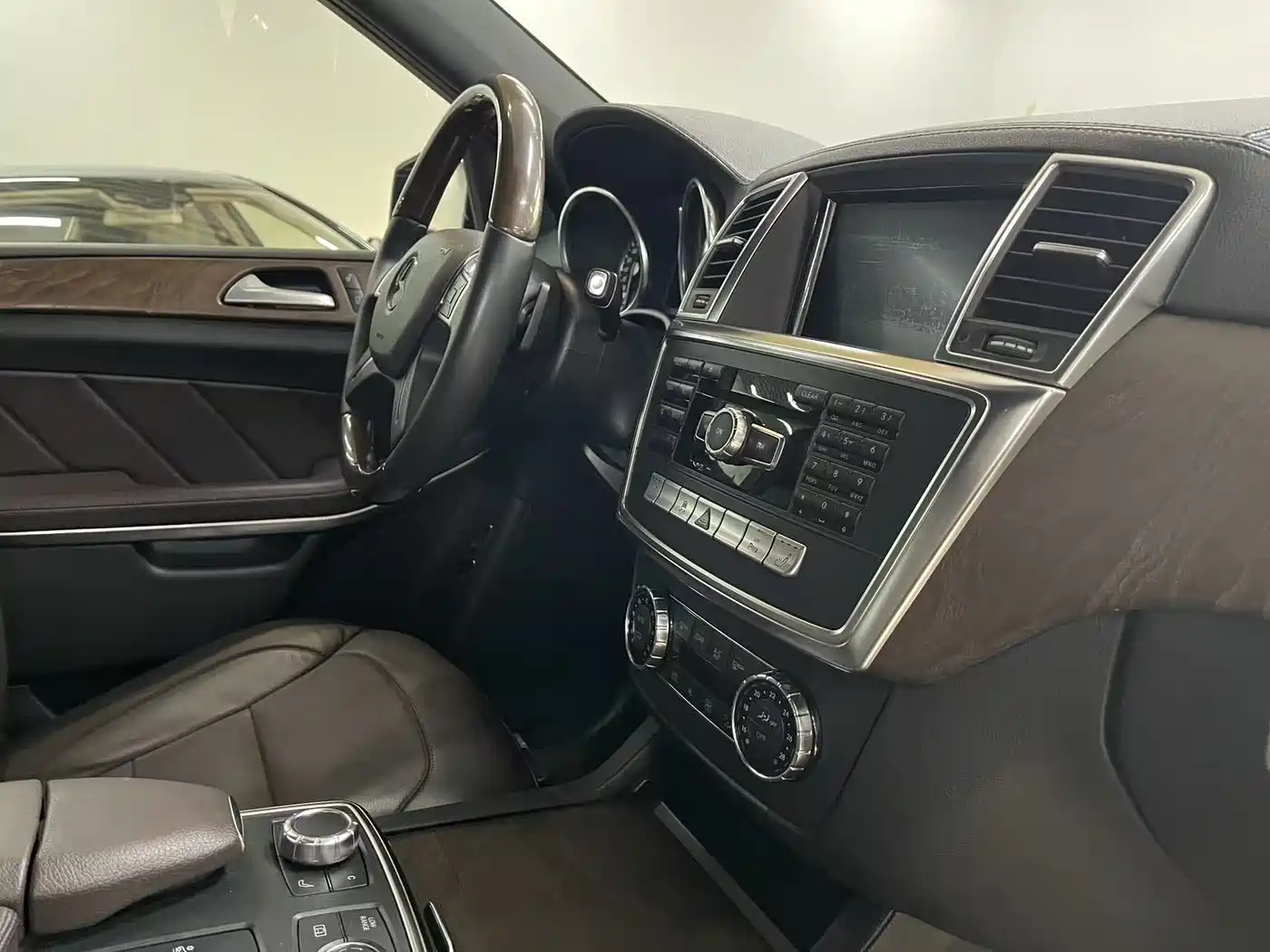 Mercedes-Benz GL-Class 2013 GL 500 4MATIC фото 17