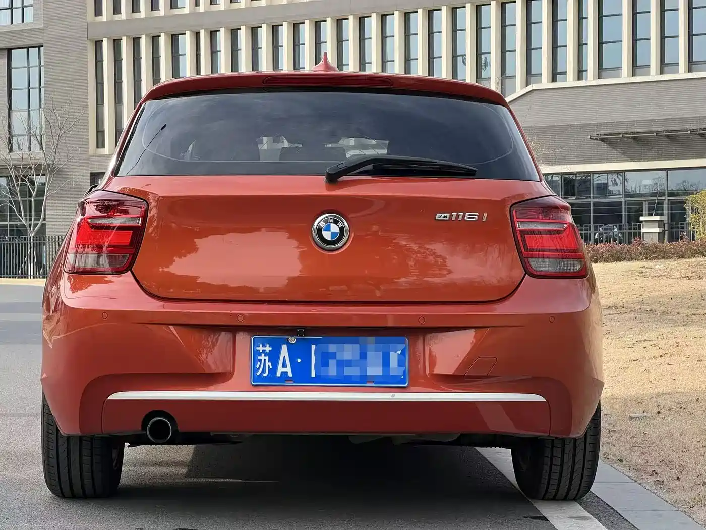 BMW 1 Series (Import) 2013 Facelift 116i Urban Model фото 3
