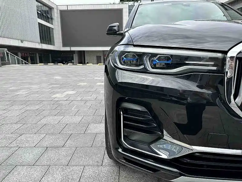 Фото 4 - BMW X7