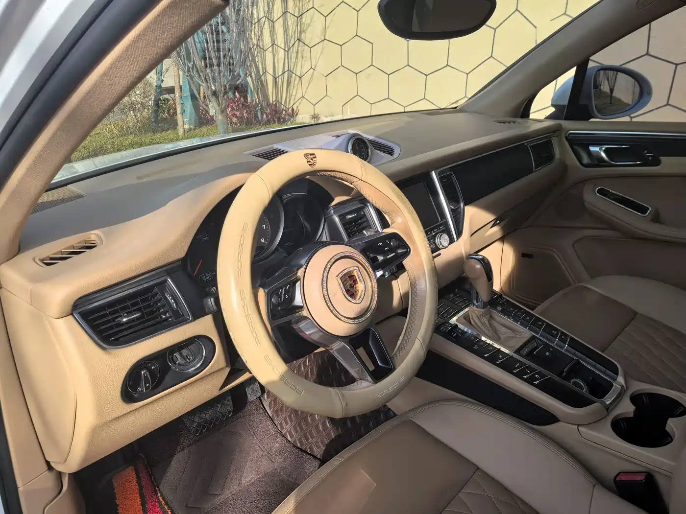Porsche Macan 2016 Macan 2.0T фото 5
