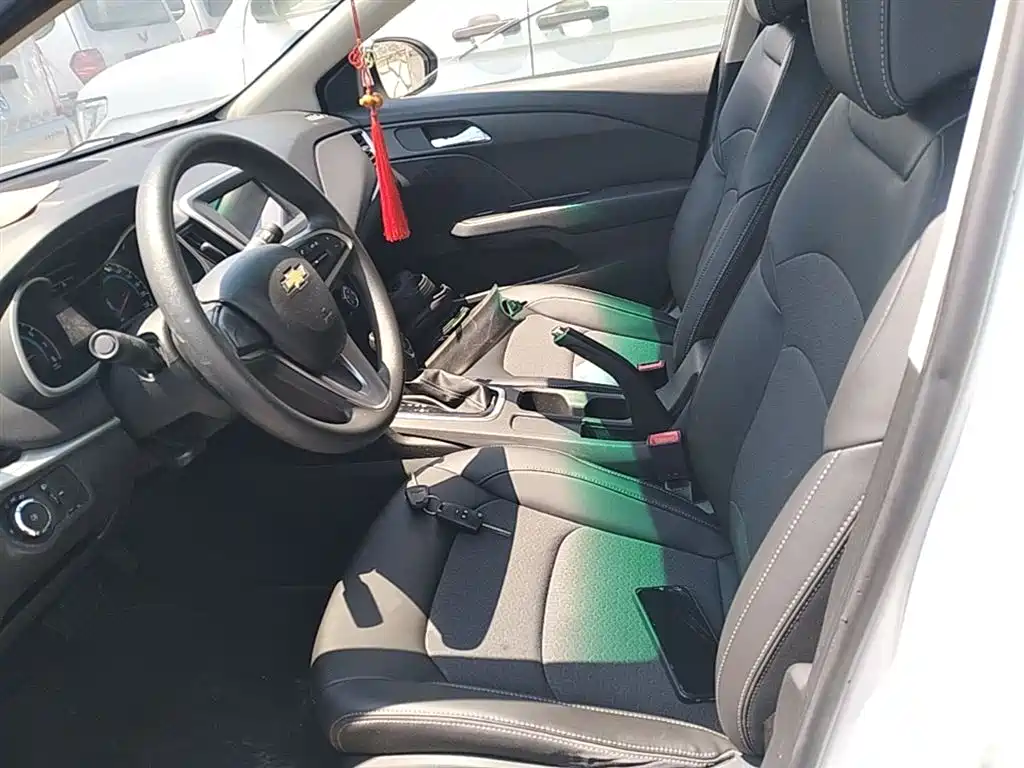 Chevrolet Cavalier 2016 1.5L Automatic Delight Edition фото 15