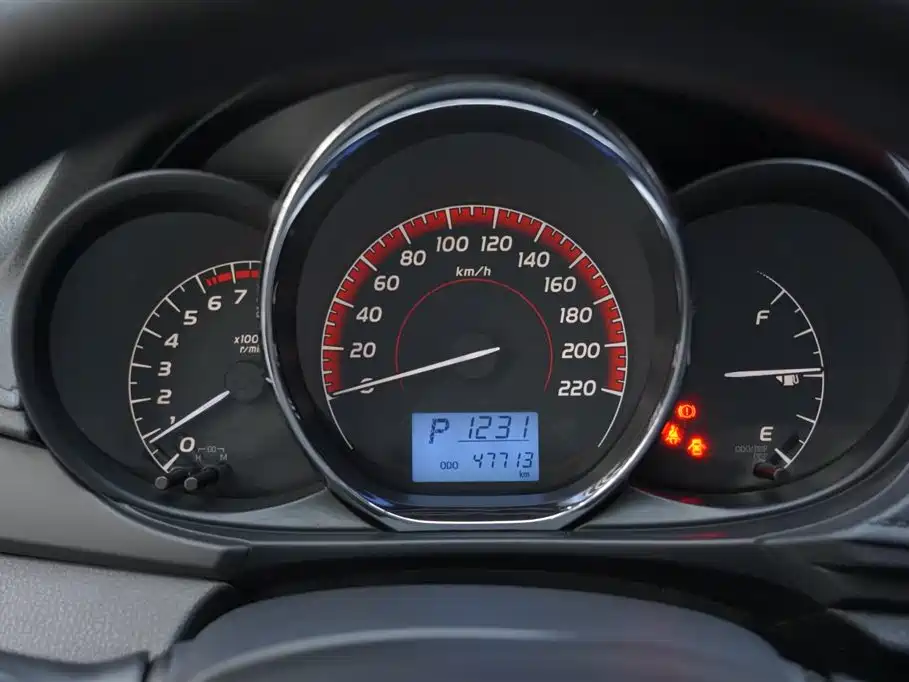 Toyota Vios FS 2021 1.5L CVT Fengchi Edition фото 6