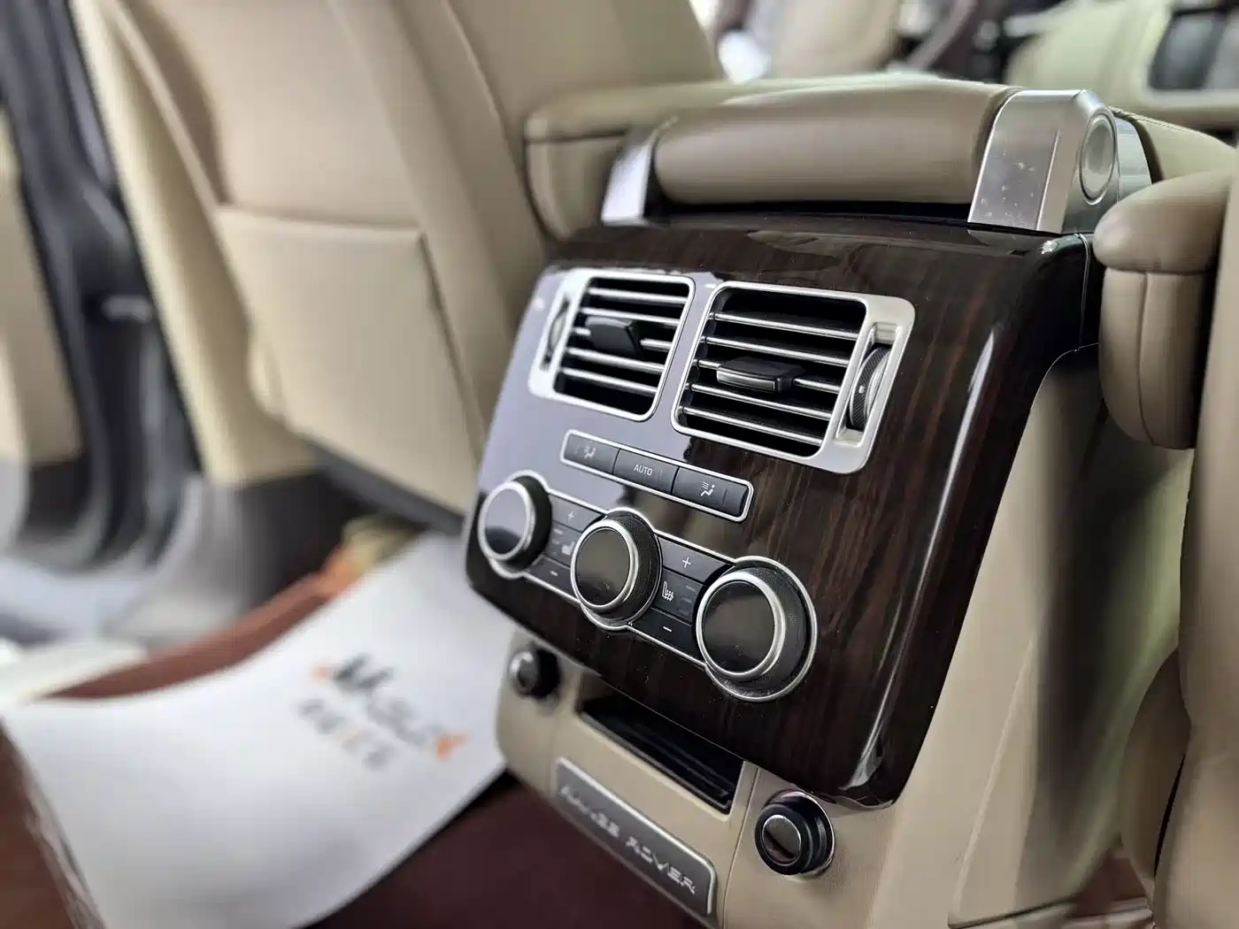 Land Rover Range Rover 2013 NA 5.0 V8 Vogue фото 17