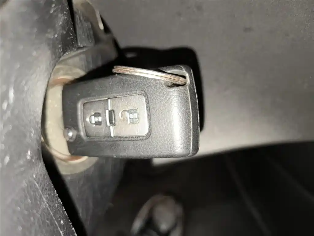 Mitsubishi Pajero (Import) 2016 3.0L Automatic Standard (China IV) фото 9
