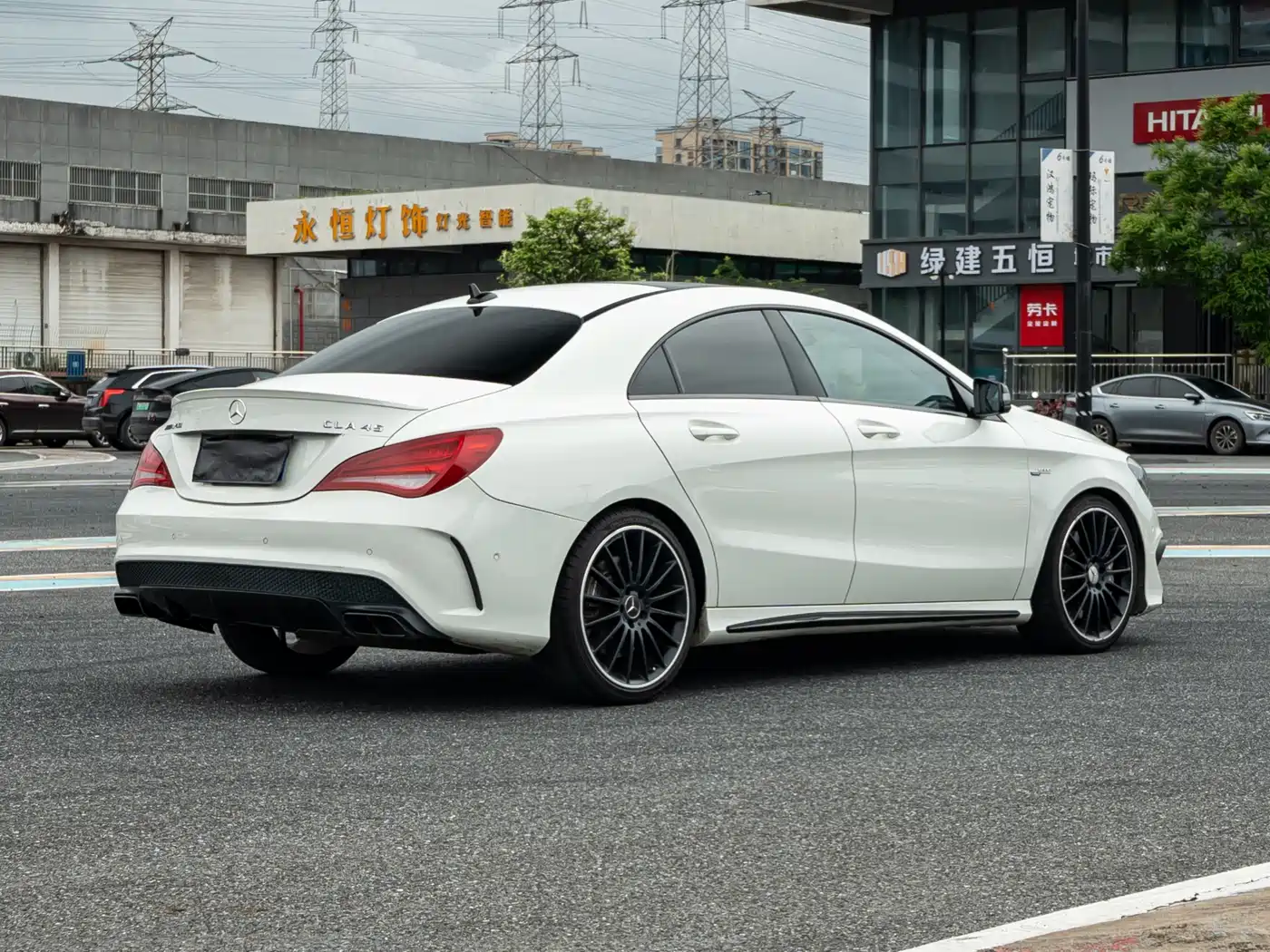 Mercedes-Benz CLA AMG 2015 AMG CLA 45 4MATIC фото 4