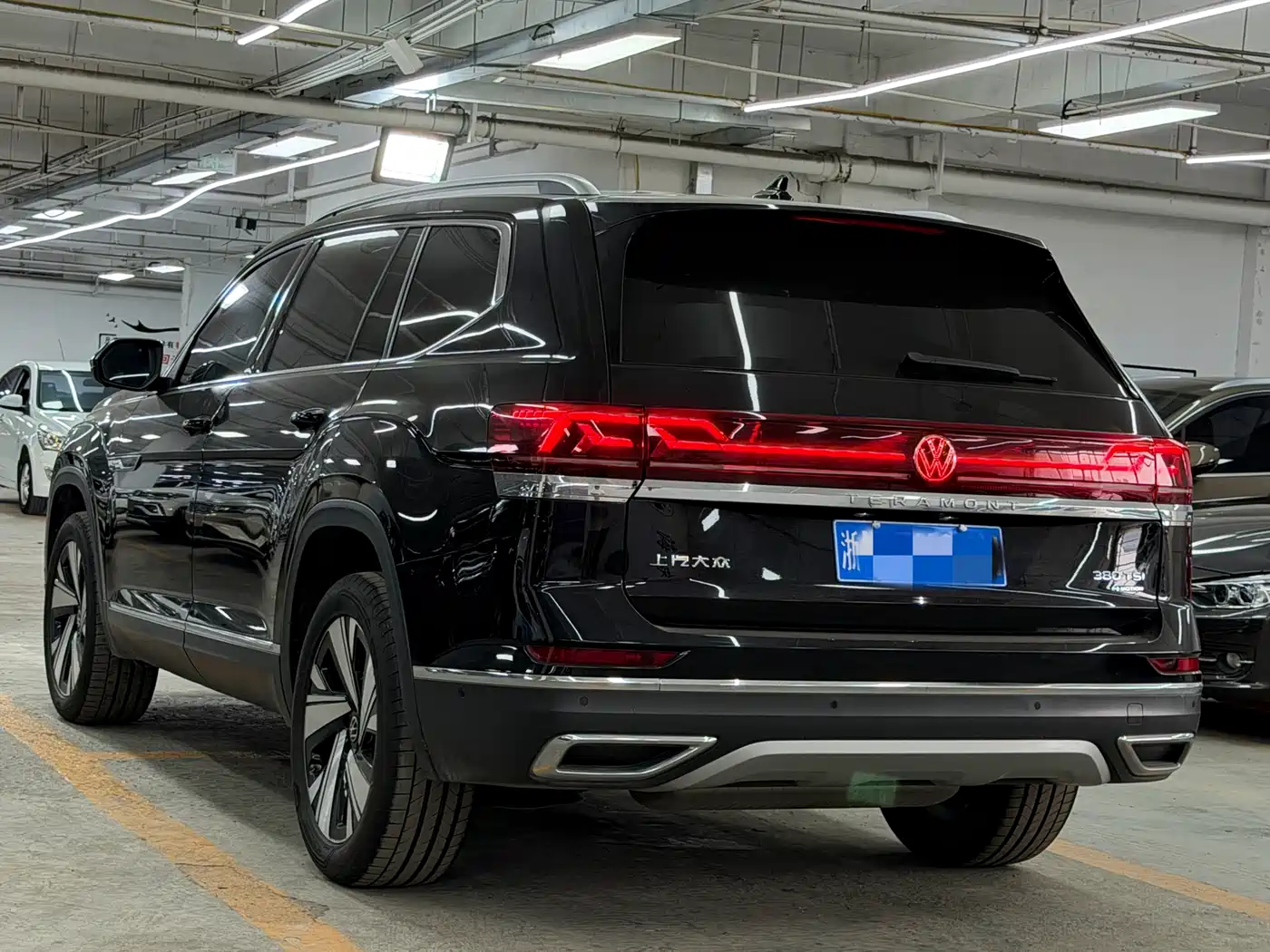 Volkswagen Teramont 2024 380TSI 4WD Prestige Flagship Edition фото 4
