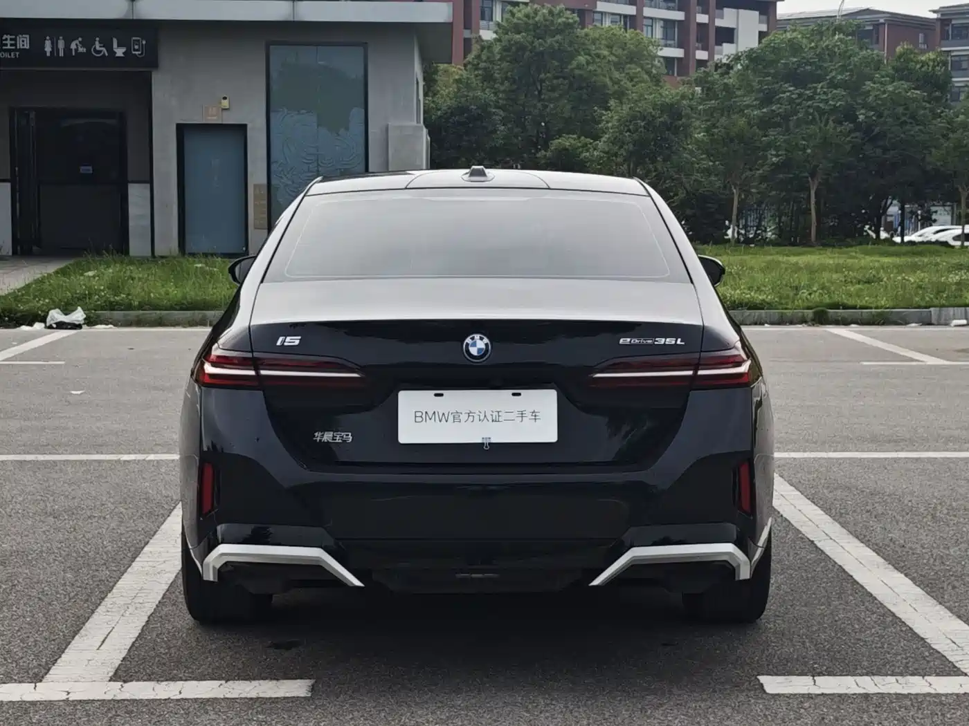 BMW i5 2024 eDrive 35L M Sport Package фото 8