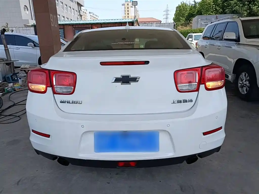Chevrolet Malibu 2014 2.0L Automatic Luxury фото 6